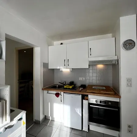 Apartament 4 Personnes Parking Et Terrasse *